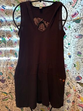 Eckored vintage dress